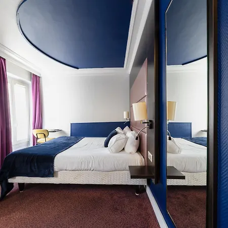 Accueil Pigalle Montmartre - Renove Paris