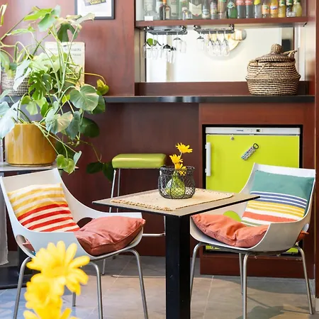 Hotel Accueil Pigalle Montmartre - Renove Paris