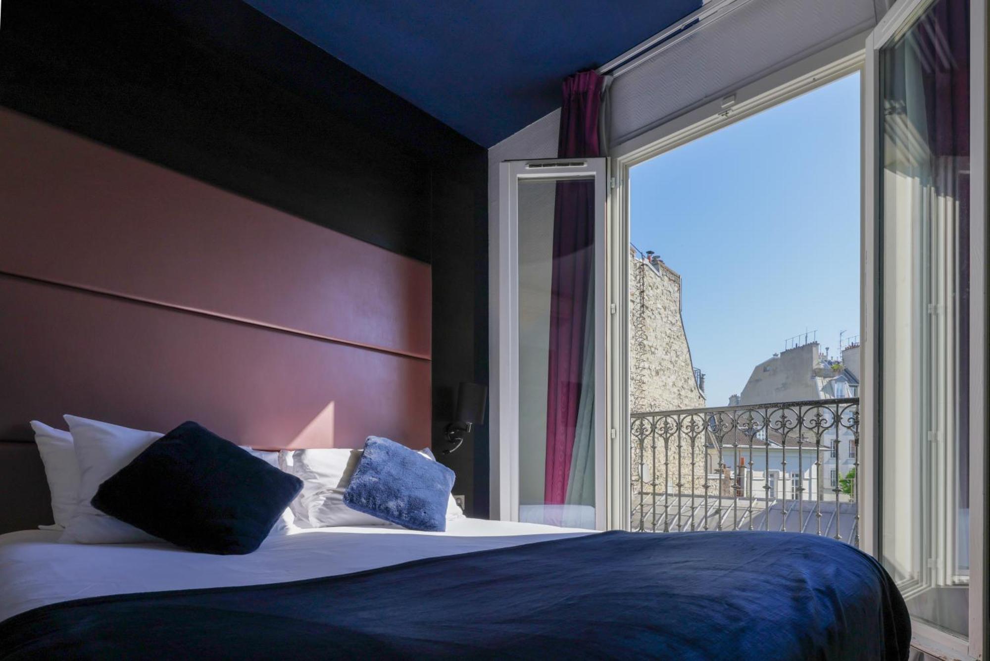 Hotel Accueil Pigalle Montmartre 3*