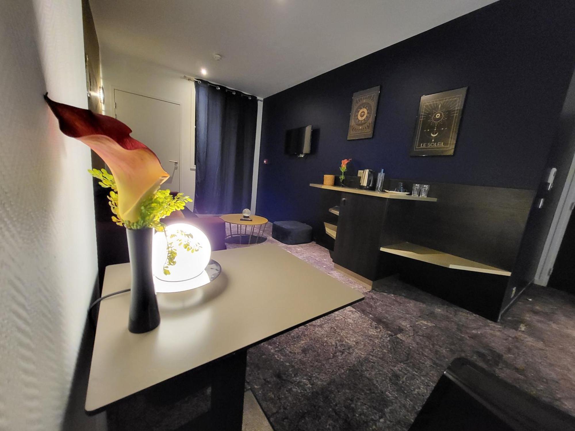 Hotel Accueil Pigalle Montmartre - Renove